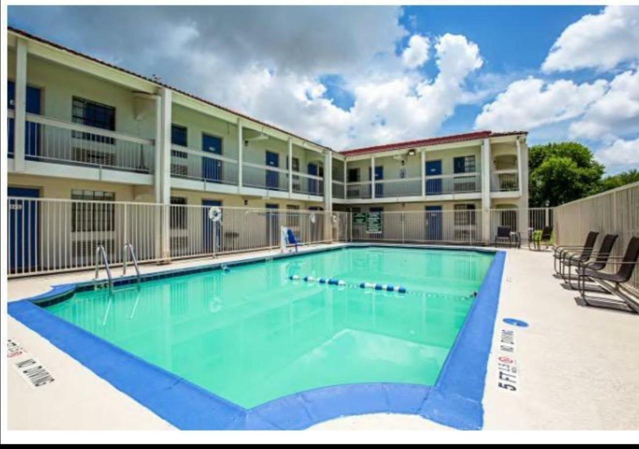 Scottish Inns & Suites Texas City Extérieur photo
